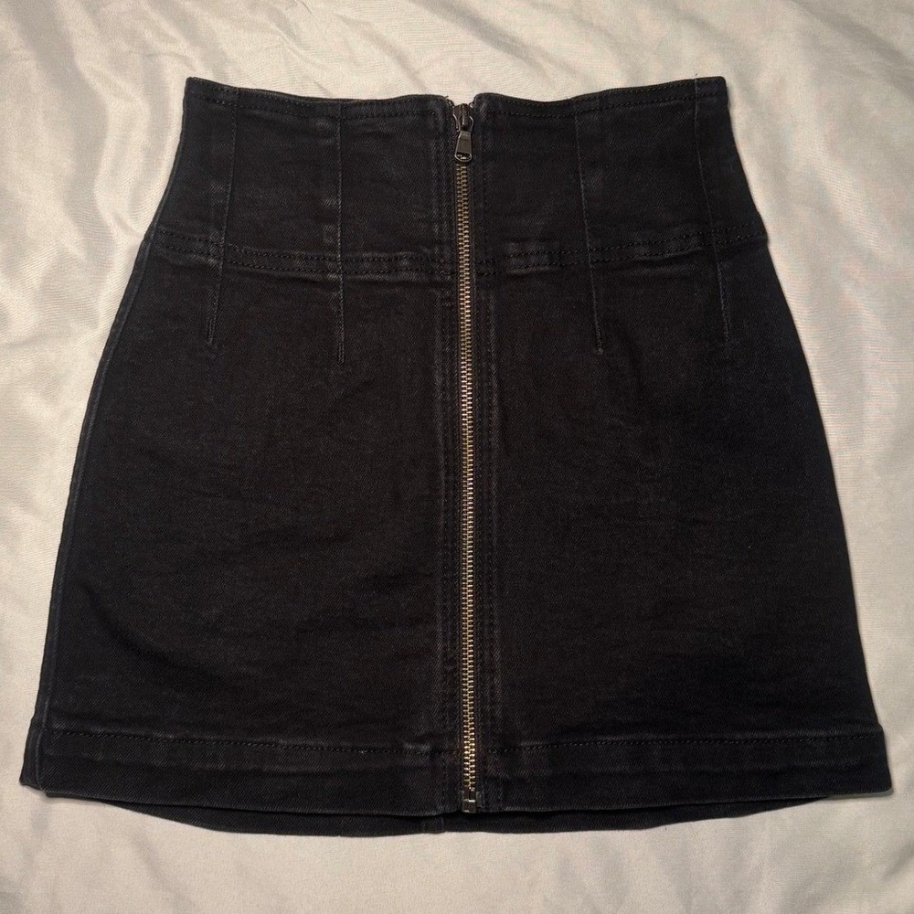 We The Free Denim Mini Skirt Womens 24 Black Full Zip High Waist Y2K‎